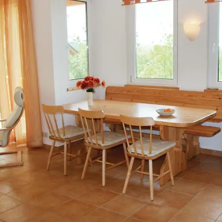 Nyaraló Three-bedroom Holiday In